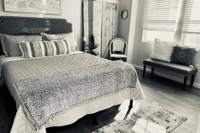 Image de Coffee with Cows - The Cozy Country Cottage