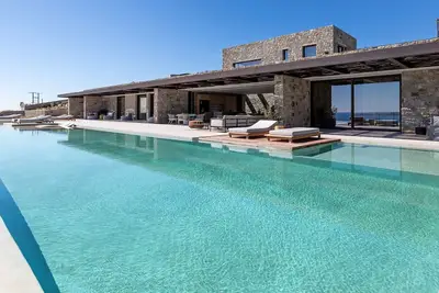 Image de Villa à Myconos avec 10 chambres à coucher, 20 couchages