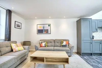 Image de Motherby 7 · Town House close to River front - Pass the Keys