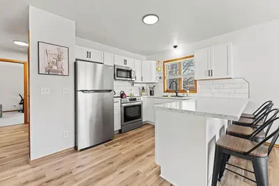 Image de Modern 2 Bedroom In Oshkosh