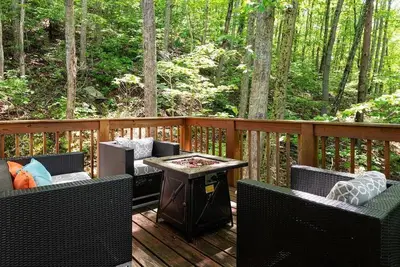 Image de Mountain Melody: Aville Mtn Home + Views + Hot Tub