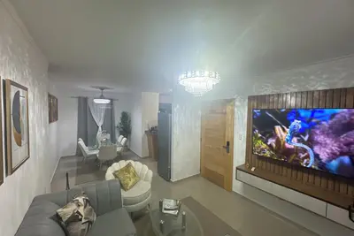 Image de Apartamento nuevo con Wi-Fi + Tv 4k 65\" + gimnasio + parqueo Santo Domingo Oeste