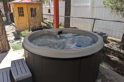 Image de Roaming Deer In the Historic Upper Canyon