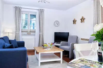 Image de Charmante Erdgeschosswohnung in Reetgedeckter, Ruhiger Ferienanlage! - Achtern Diek