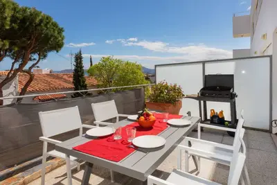 Image de Appartement Grifeu by Interhome