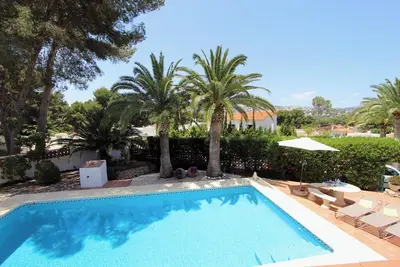 Image de Villa  avec piscine privée à Moraira, sur la Costa Blanca, Espagne pour 4 personnes
