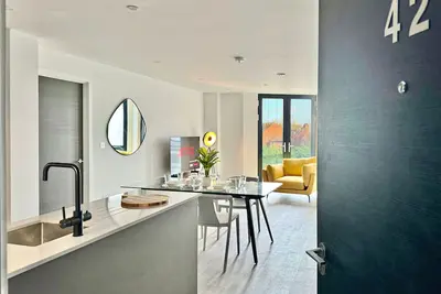Image de An apartment that sleeps 4 guests in 2 bedrooms