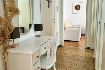 Image de Cozy Apartment in Thiseio. Super close to Acropolis! Pet & family friendly!