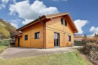 Image de Chalet Bois Cosy - Climatisé - Piscine privée