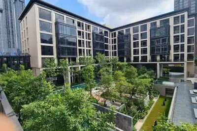 Image de Vacation everyday, 2 bedrooms close to 2 sky train station