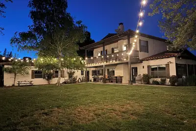 Image de 4k Ranch @ 805 8+ acre Spanish Villa