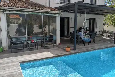 Image de Maisons 4 chambres avec piscine proche La Rochelle Teresa Beauté