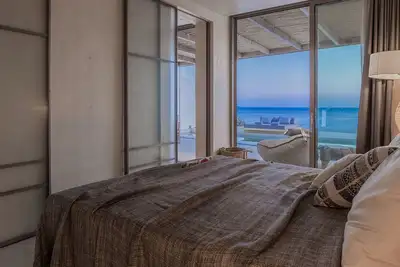 Image de Elegant Agios Vasilios Villa | 1 Bedroom | Villa Kanata | Large Outdoor Living Area with a Private Infinity Pool and Breathtaking Sea Views | Finikidia, Agios Pavlos