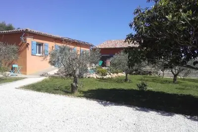 Image de Les Vignes Blanches - Tavernes