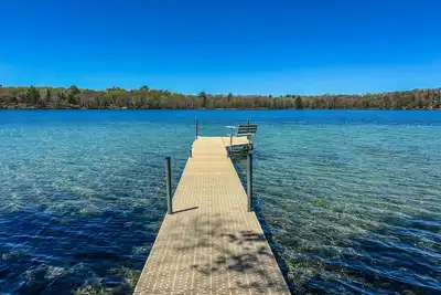 Image de Relax and getaway from it all at Johnson's Lake retreat: Backus Bliss