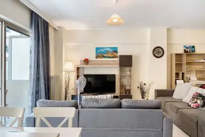 Image de Appartement \"Pallada\" avec balcon, Wi-Fi et climatisation