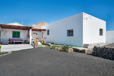 Image de Appartement de vacances \"Casa DarĂo\" avec vue sur les montagnes, terrasse privĂ©e et Wi-Fi