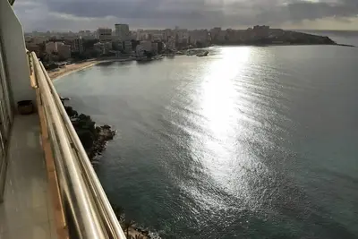 Apartment by the sea