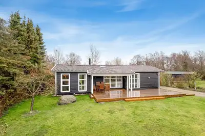 Image de \"Mira\" - 500m from the sea by Interhome