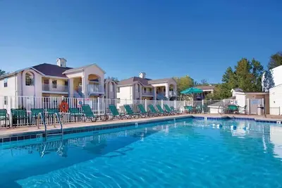 Image de Relaxing Retreat: 1br at Wyndham Branson Falls