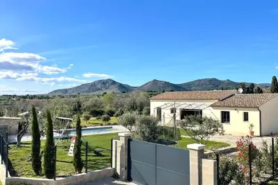 Image de Caromb-Maison 6 personnes-3chambres-piscine-vue dégagée