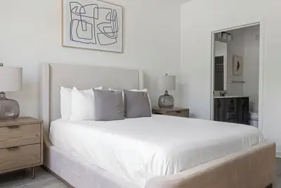 Image de Landing | Amazing 2bd, Rooftop Lounge, Pool