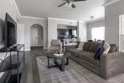 Image de Landing | Amazing 2bd, Pool, Gym