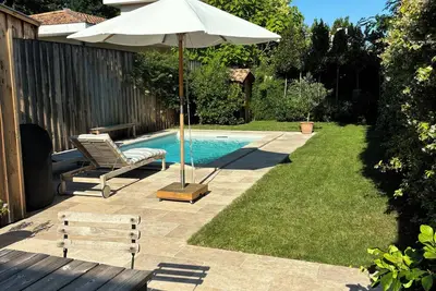 Image de Maison en pierre 6 couchages à Bordeaux