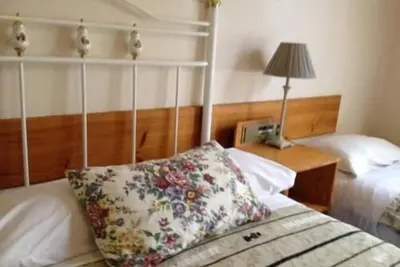 Image de Unwind @ Melbourne  B&B  Family Ensuite 1