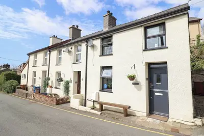 Image de Railway Cottage, pet friendly, with a garden in Penrhyndeudraeth