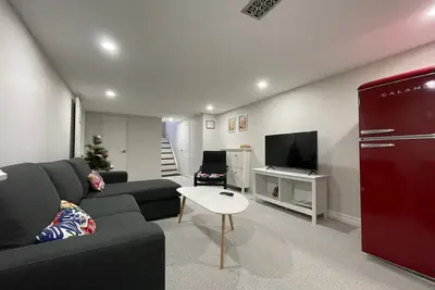 Image de Cozy basement apartment