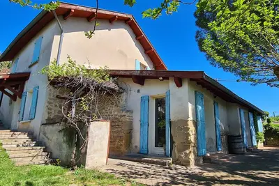 Image de Maison type provençal, calme, sans vis-à-vis, à 2 pas du Golf, proche de Vienne.