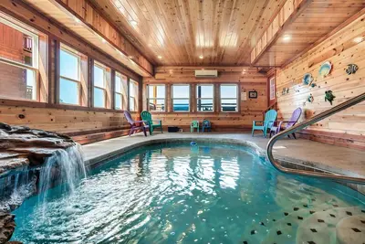 Image de Sleeps 22~Htd Pool~View~Arcade~Hot Tub~Theater