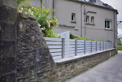 Image de Chez Monica, Lesneven, Finistère Nord. (étage 1, chez coriana étage 2)