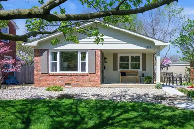 Image de A beautiful retreat right next to Butler University!