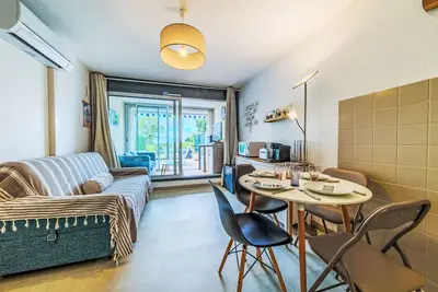 Image de Les Floralies Ii by Interhome