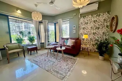 Sunlit charm in Bandra West in Central Location\n