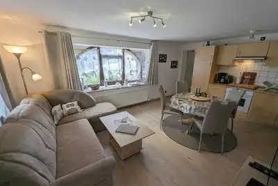 Image de \"Owl's Nest: Your cozy retreat for 4 people & dog! \"