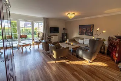 Image de Die Ferienwohnung \"haus Hamburg\" im Erdgeschoss ist Geschmackvoll Eingerichtet u