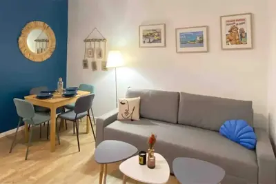 Image de Hareng Hyper Centre à 100 m plage, port et mer