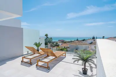 Image de 31. Pure South Penthouse sea views Manilva