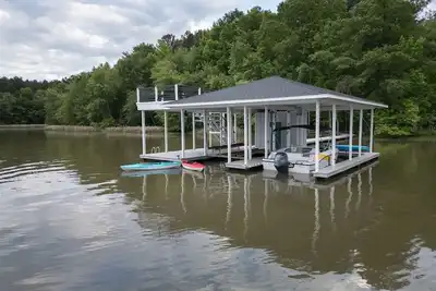 Image de Loch Nest on Lake Gaston | Hot Tub • Sauna • Game Room • Boathouse