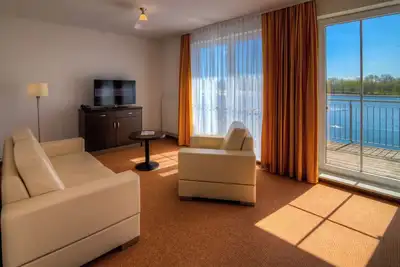 Image de Ferienappartement am See im Hotelresort Neuer Hennings Hof