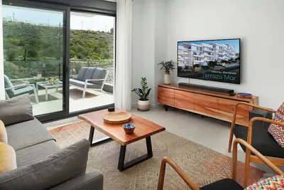 Image de Modern Apartment with Rooftop Pool - Carvajal