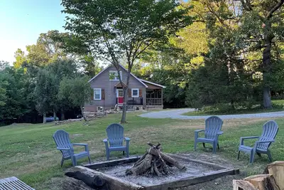 Image de “New” Relax & Reset in Nature on 5 Acres Just Minutes from Downtown Bardstown