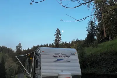 Image de Blue Jay Nest on a beautiful North Face Mtn / pet friendly