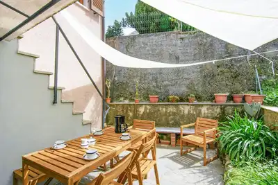 Image de Belle maison à Azzano avec WiFi