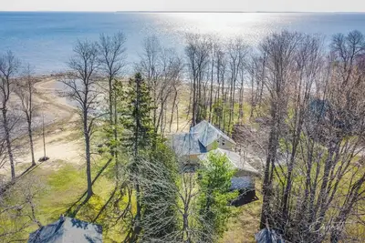 Image de Beach Front - Kayaks, Rv, Ev, Games + Amenities