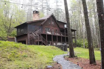 Image de Bear'S Den  - Spacious mountain home on river game room & fire pit in Burlingame