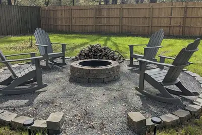 Image de Summervilla ~ an acre oasis 10 min from downtown